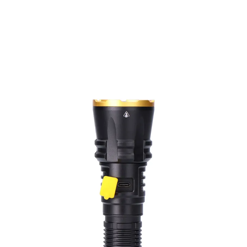 Imagem de Lanterna EDM 1800Lm 600MT